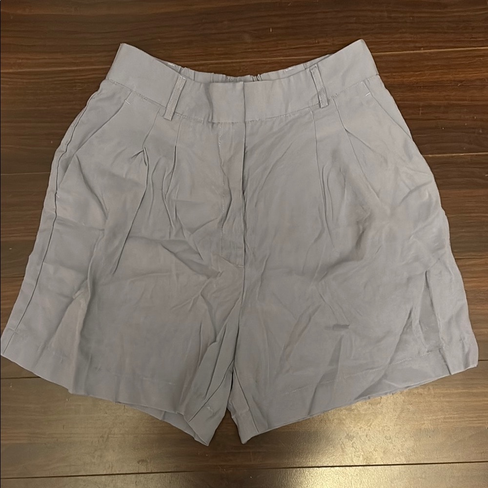 Dynamite Women's Light Gray / bluish Shorts - Sz. Small NWOT